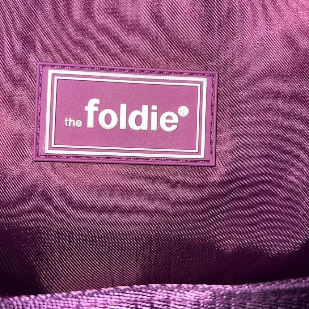The Foldie nwt foldie